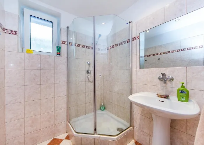 Milada بيت ريفي *